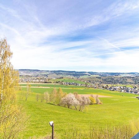 Apartment Bergwiese I Balkon I Aufzug I Stellplatz Schwarzenberg  Esterno foto